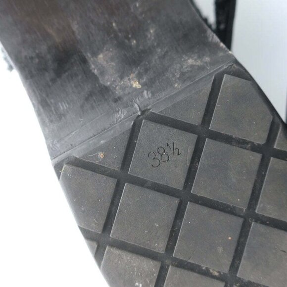 Chanel 16C Sequin Slingback Sandals Black Size 38.5 - Picture 12 of 12